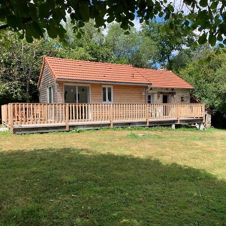 Petite Maison Conjat Saint-Julien-le-Petit Kültér fotó